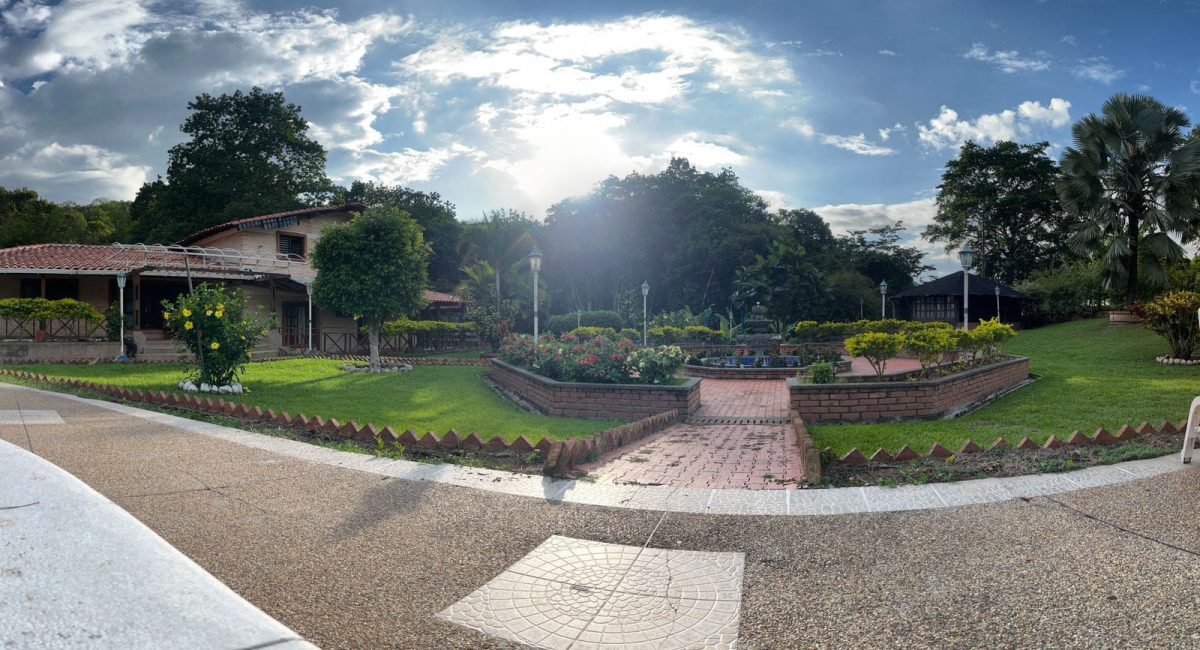 WhatsApp Image 2025-07-31 at 9.03.29 AM